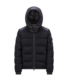 MONCLER Пуховик