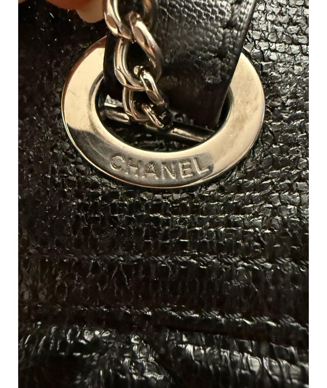 CHANEL Черная кожаная сумка с короткими ручками, фото 4