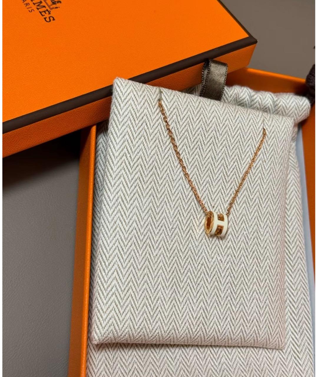 HERMES Золотая металлическая подвеска, фото 2