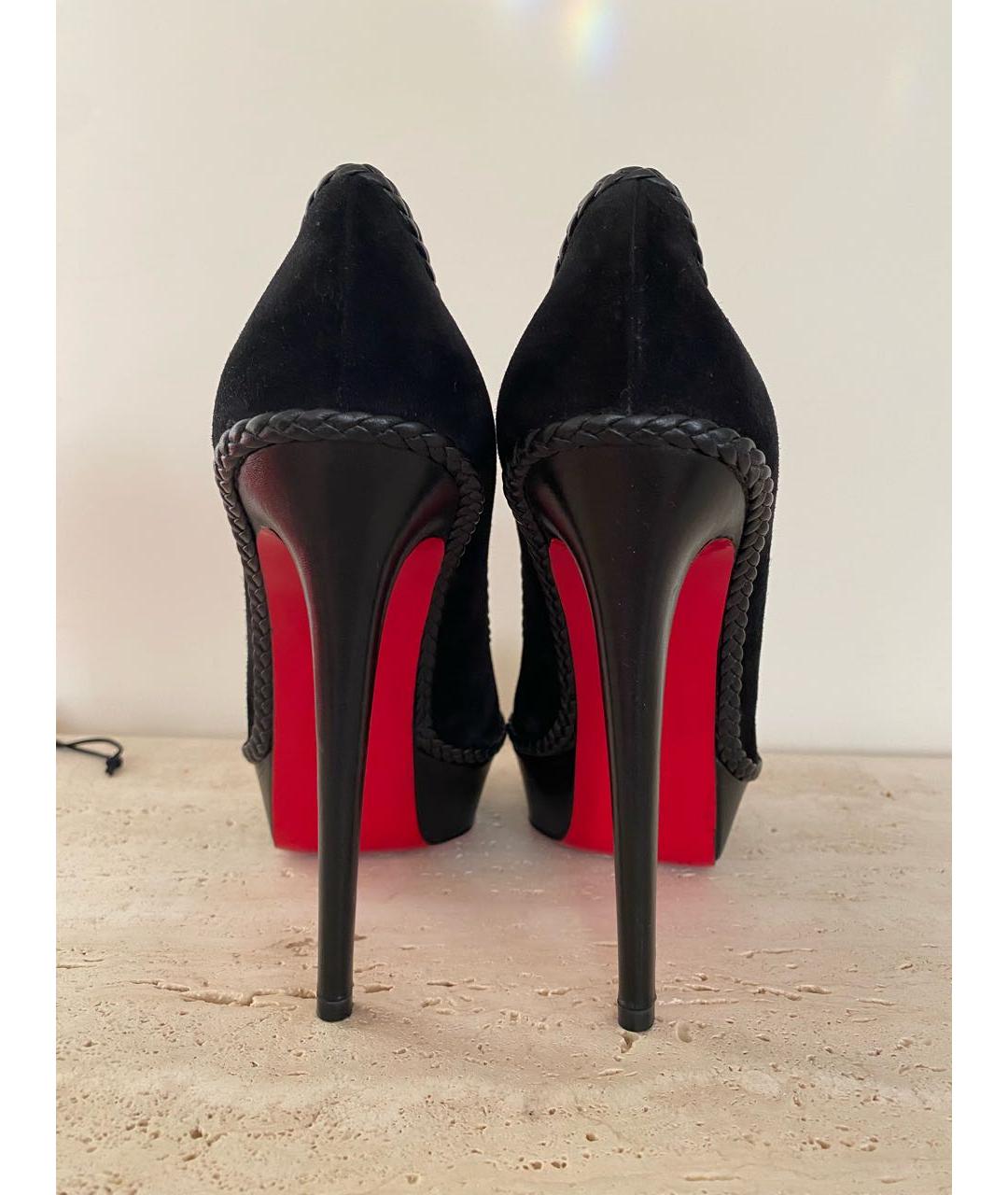 CHRISTIAN LOUBOUTIN Черные замшевые туфли, фото 4