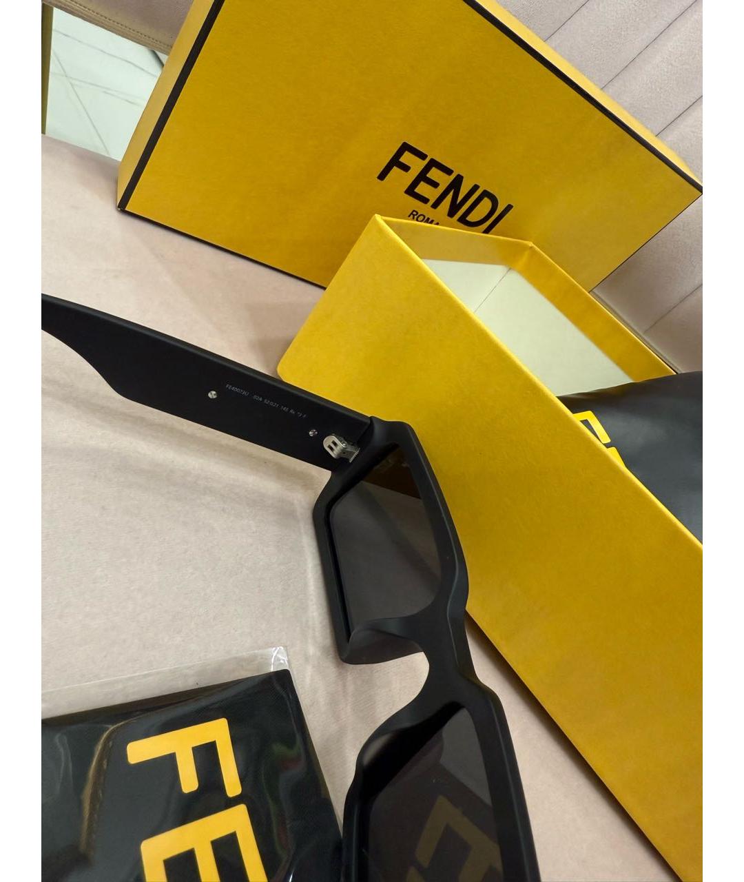 FENDI Черные пластиковые солнцезащитные очки, фото 6