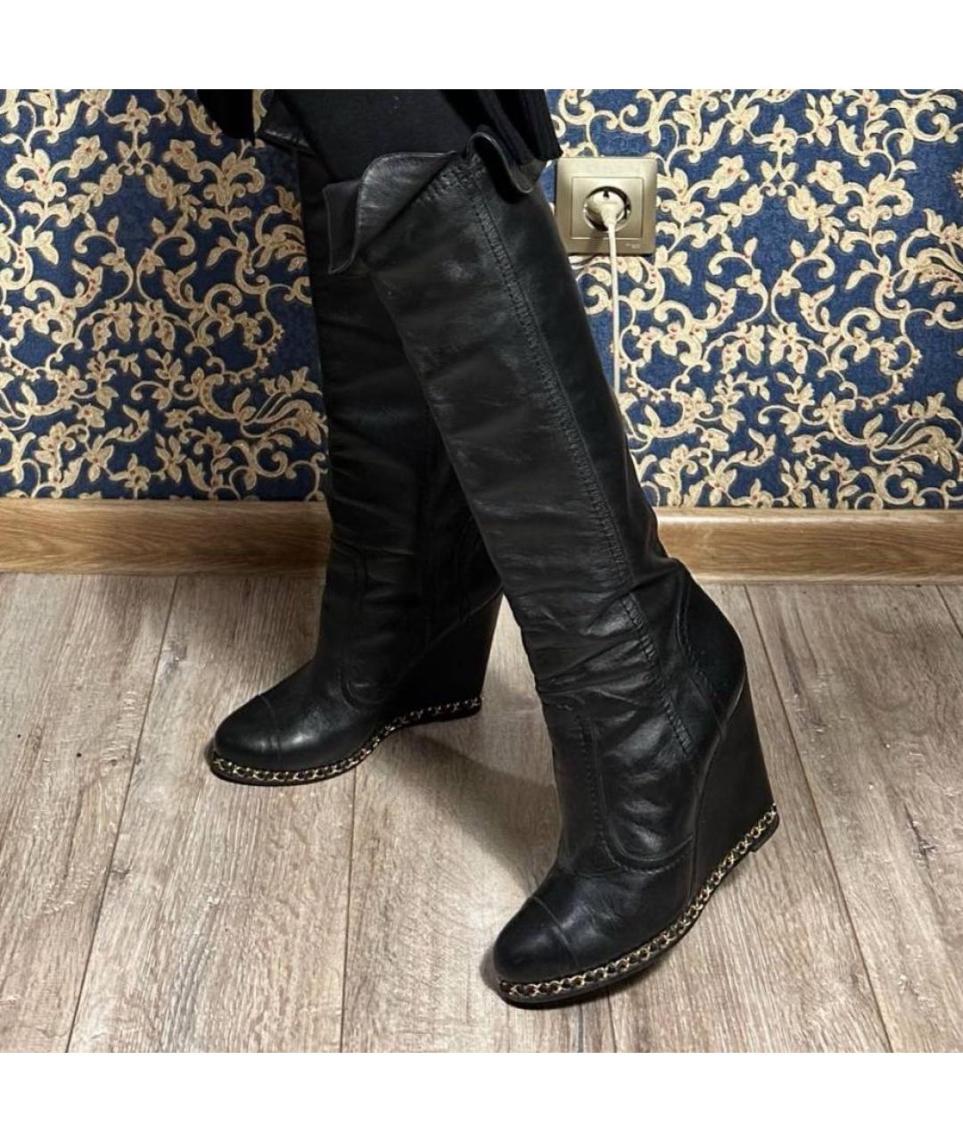 CHANEL Черные кожаные сапоги, фото 8