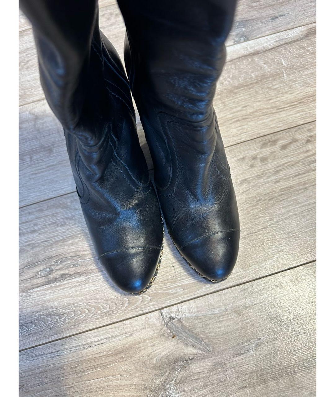 CHANEL Черные кожаные сапоги, фото 3