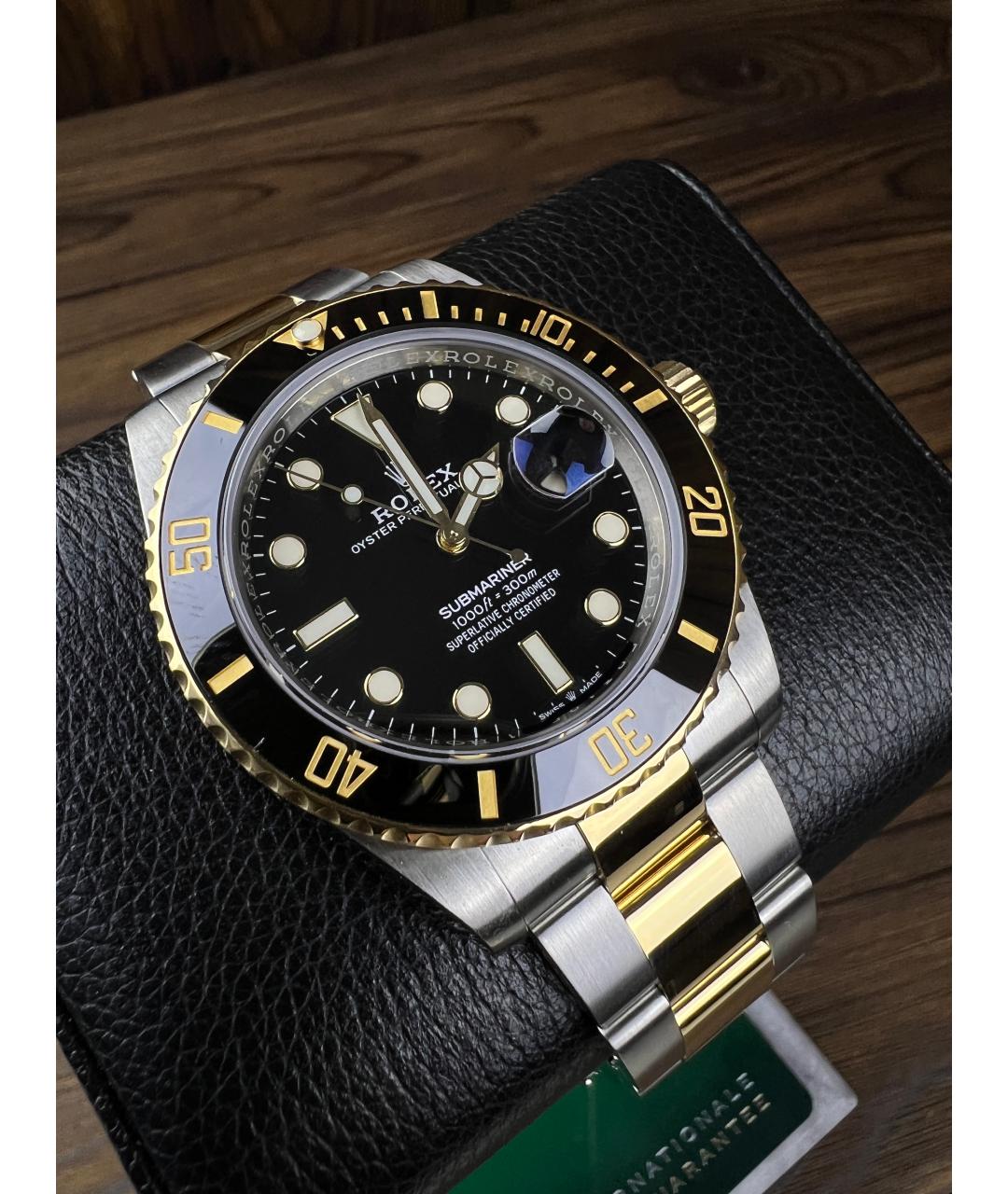 ROLEX Черные часы из желтого золота, фото 3