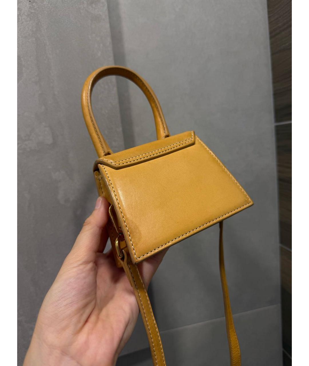 JACQUEMUS Горчичная кожаная сумка через плечо, фото 4