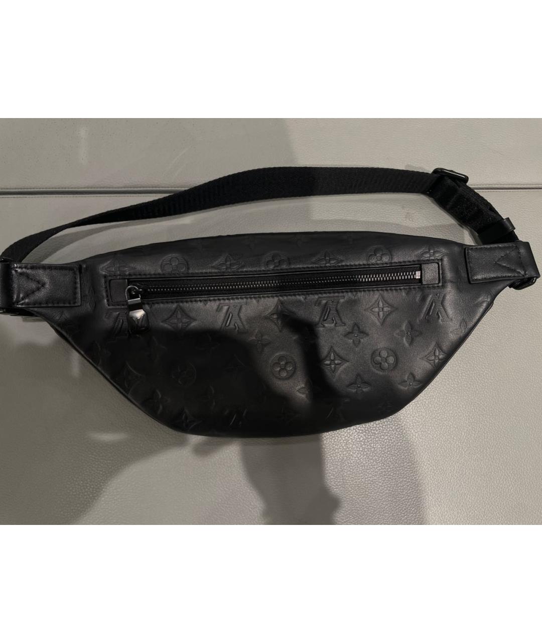 LOUIS VUITTON Черная кожаная поясная сумка, фото 3
