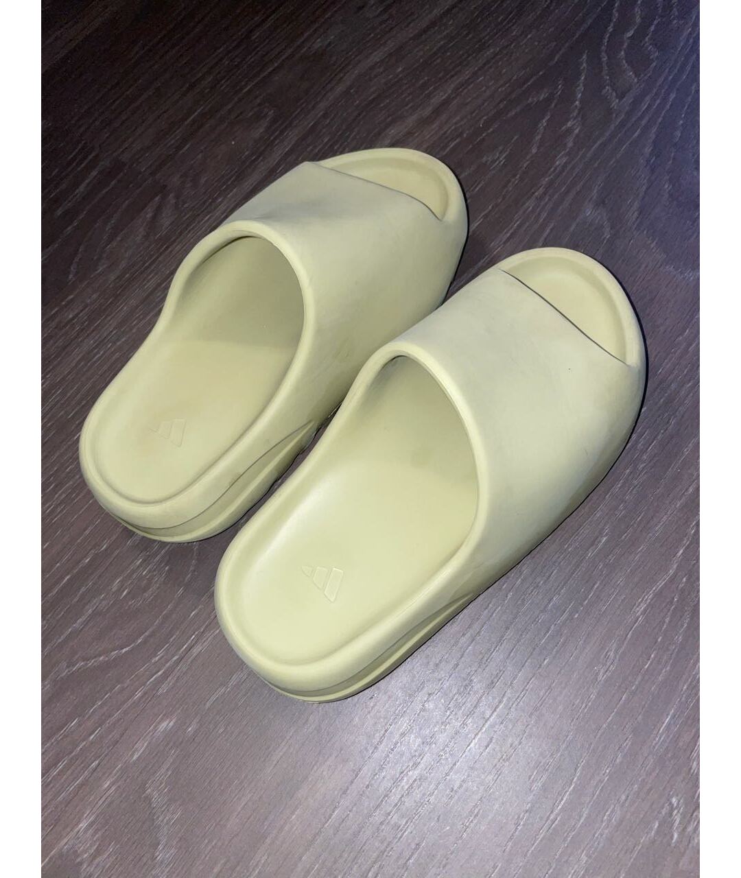 ADIDAS YEEZY Зеленые резиновые сандалии и шлепанцы, фото 2