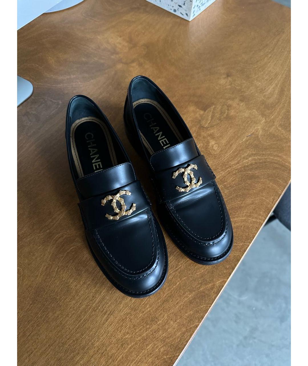 CHANEL Черные кожаные лоферы, фото 2