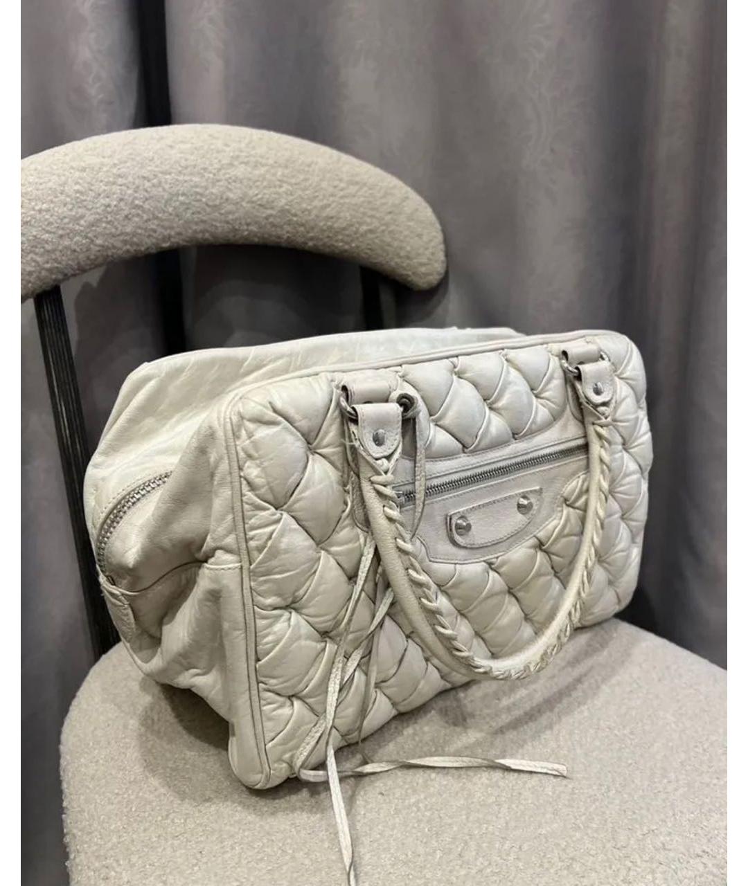 BALENCIAGA Белая кожаная сумка с короткими ручками, фото 2