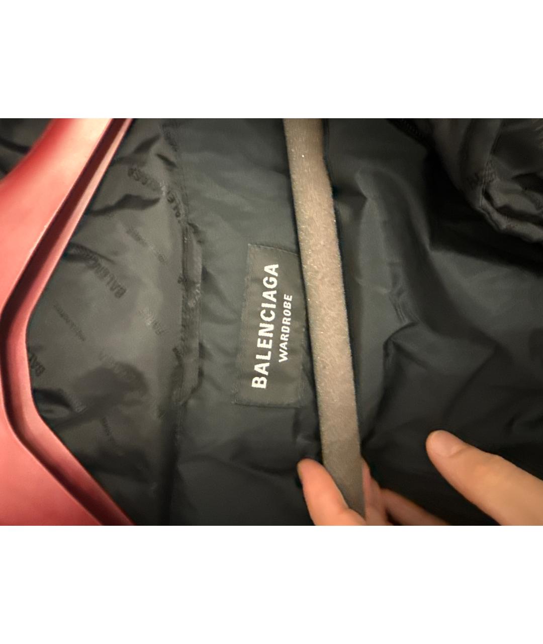 BALENCIAGA Черный пуховик, фото 3