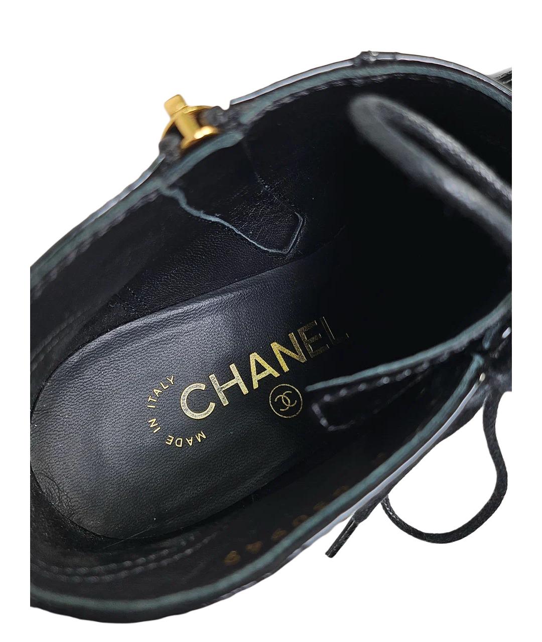 CHANEL Черные ботильоны из лакированной кожи, фото 7