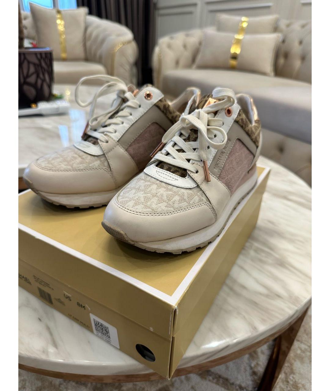 MICHAEL KORS Бежевые кроссовки, фото 2