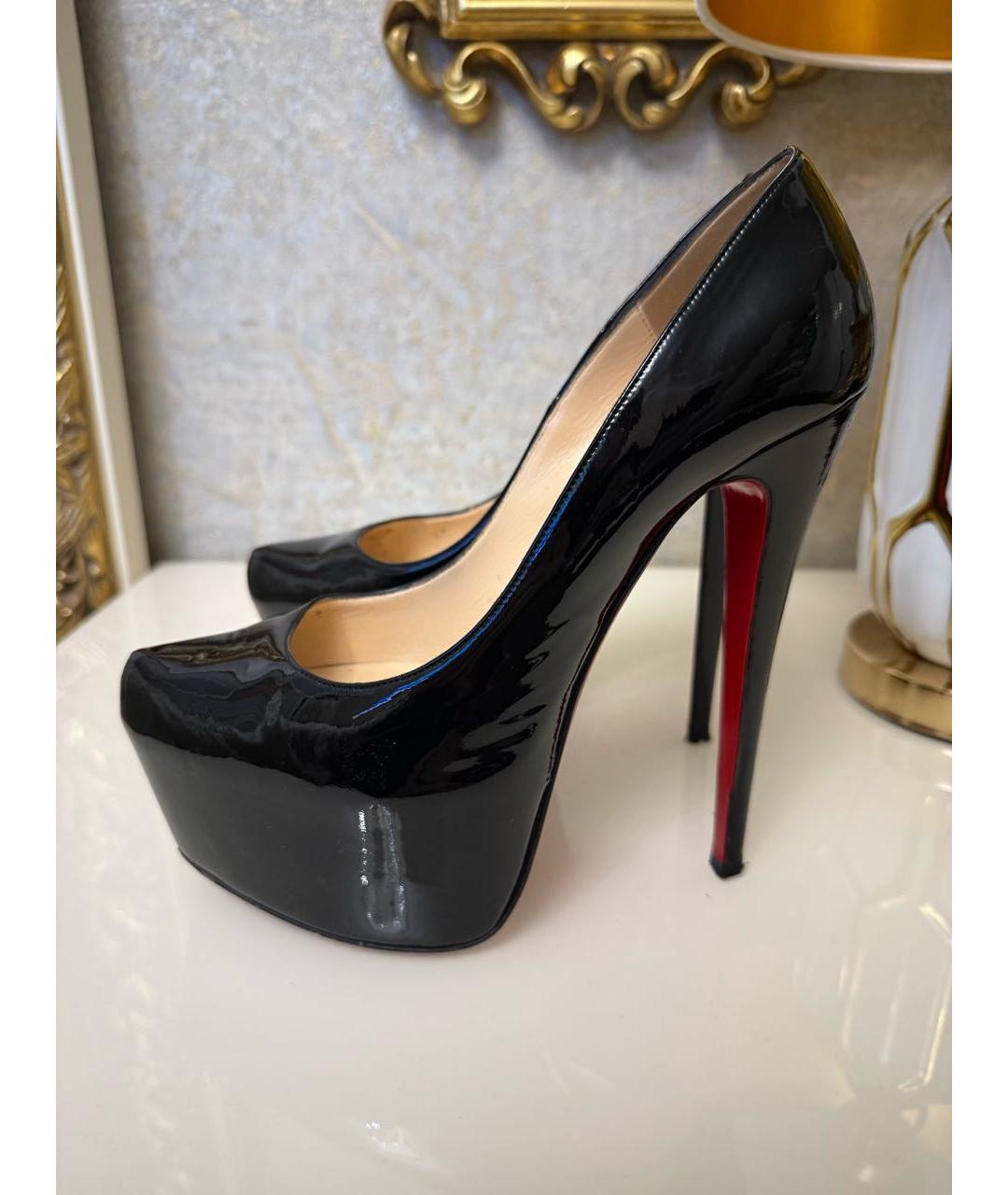 CHRISTIAN LOUBOUTIN Черные туфли из лакированной кожи, фото 3