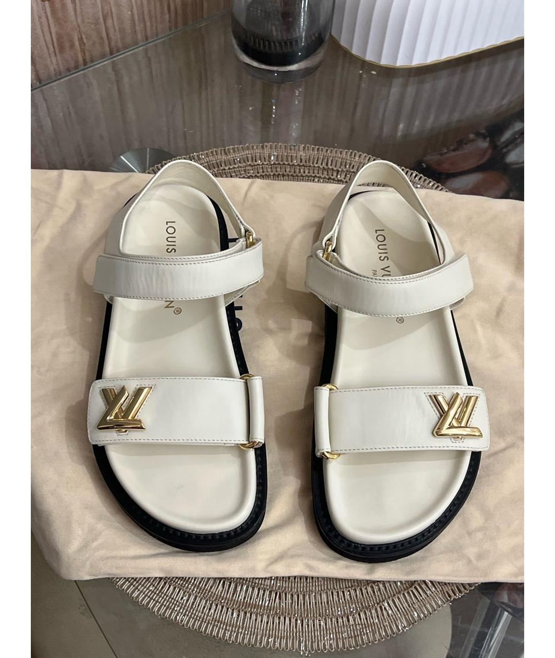 LOUIS VUITTON Белые кожаные сандалии, фото 2