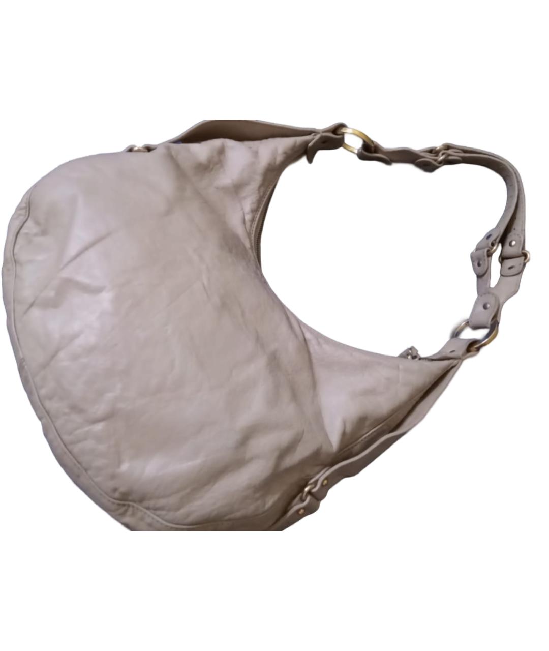 FENDI Бежевая кожаная сумка через плечо, фото 3