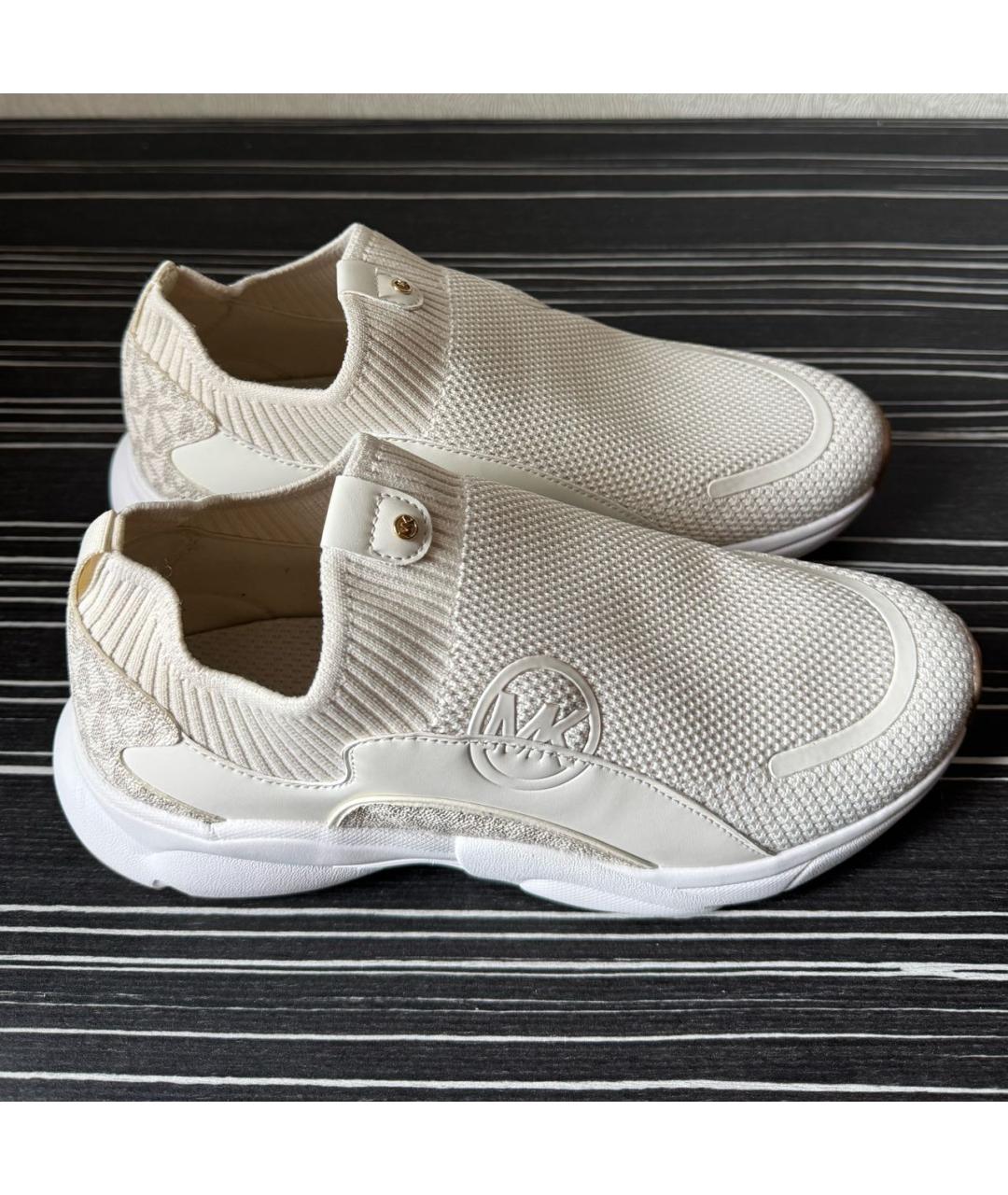 MICHAEL KORS Бежевые кожаные кроссовки, фото 2