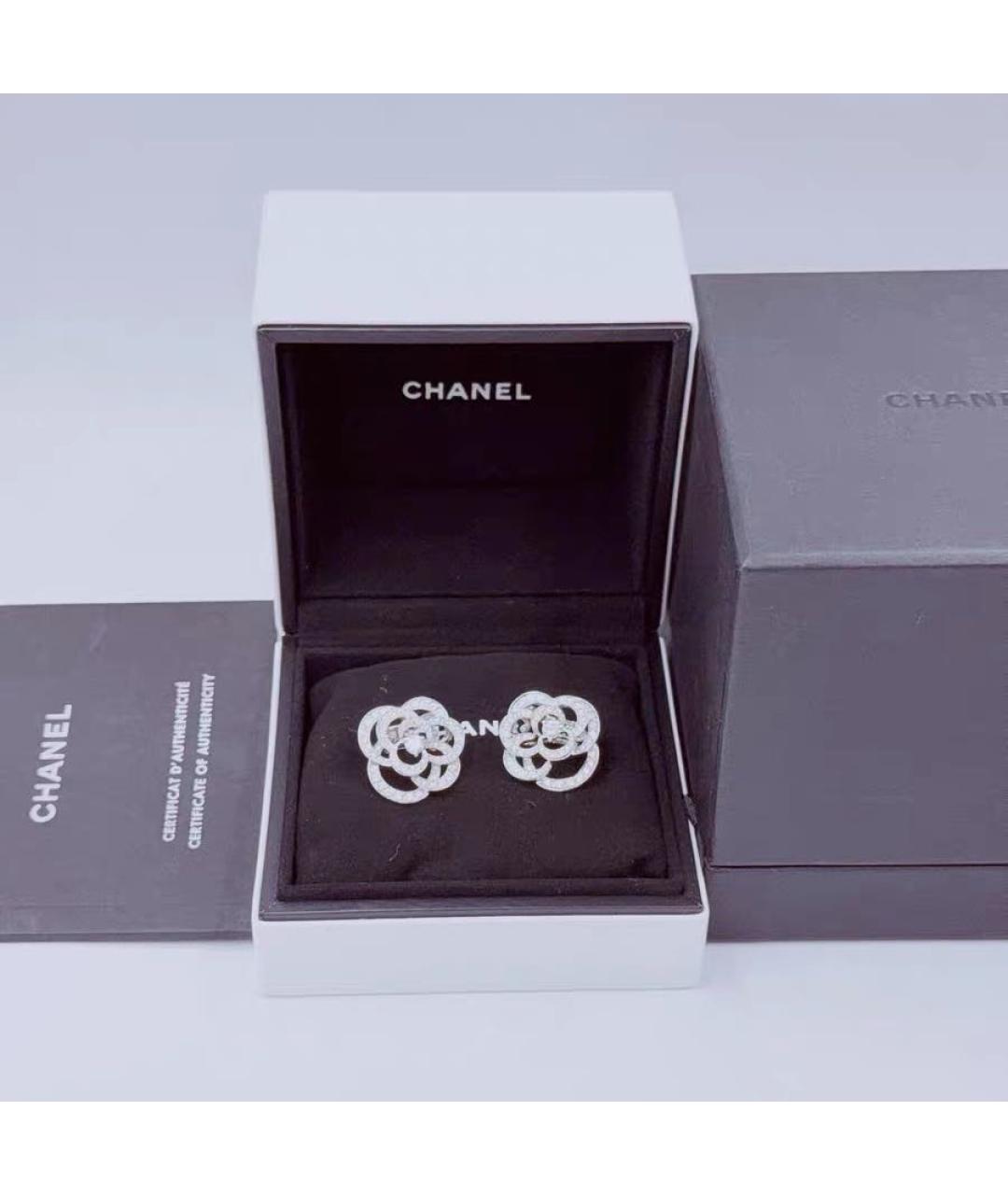 CHANEL Белые серьги из белого золота, фото 2