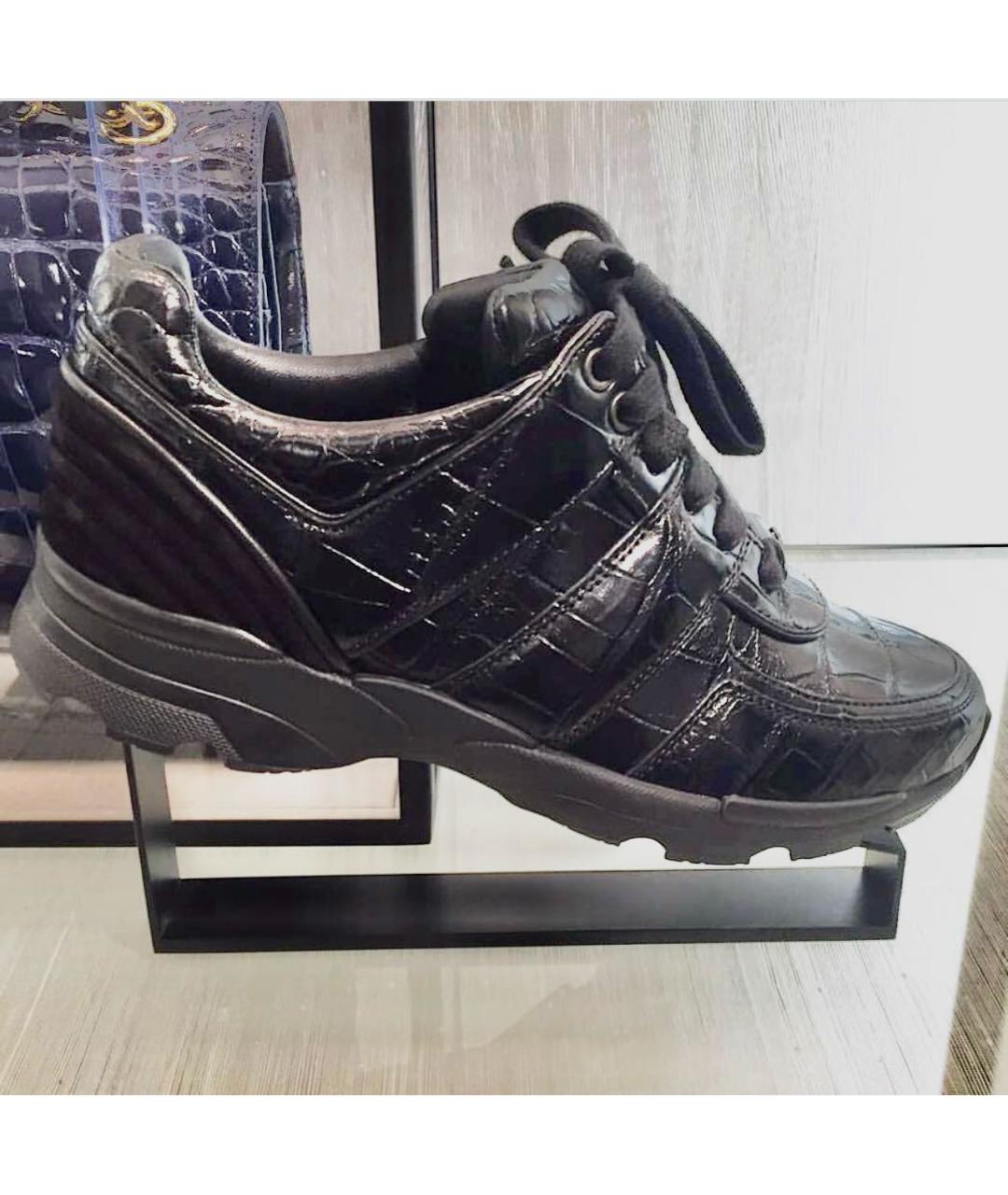 CHANEL Черные кроссовки из экзотической кожи, фото 8
