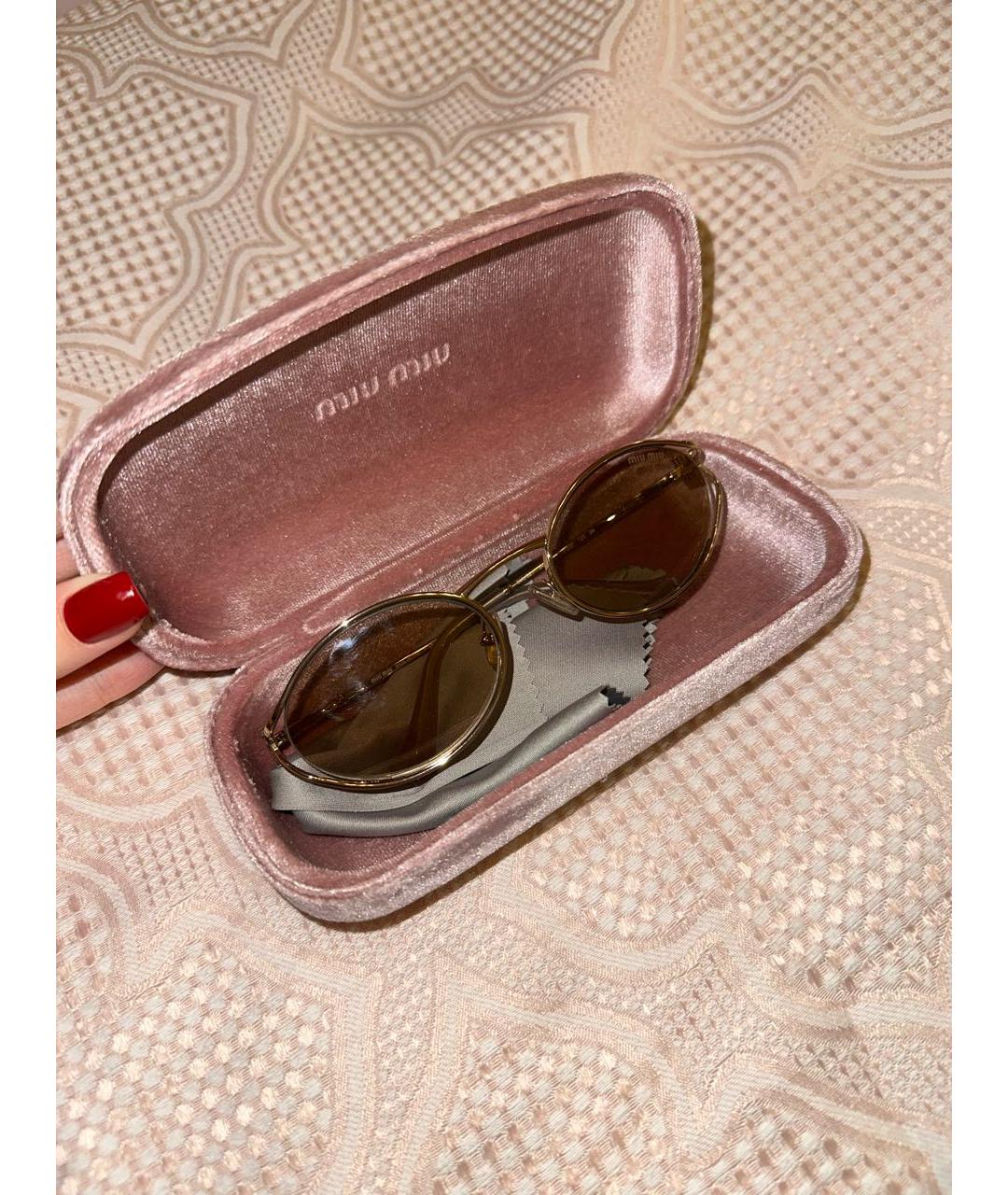 MIU MIU Золотые металлические солнцезащитные очки, фото 2