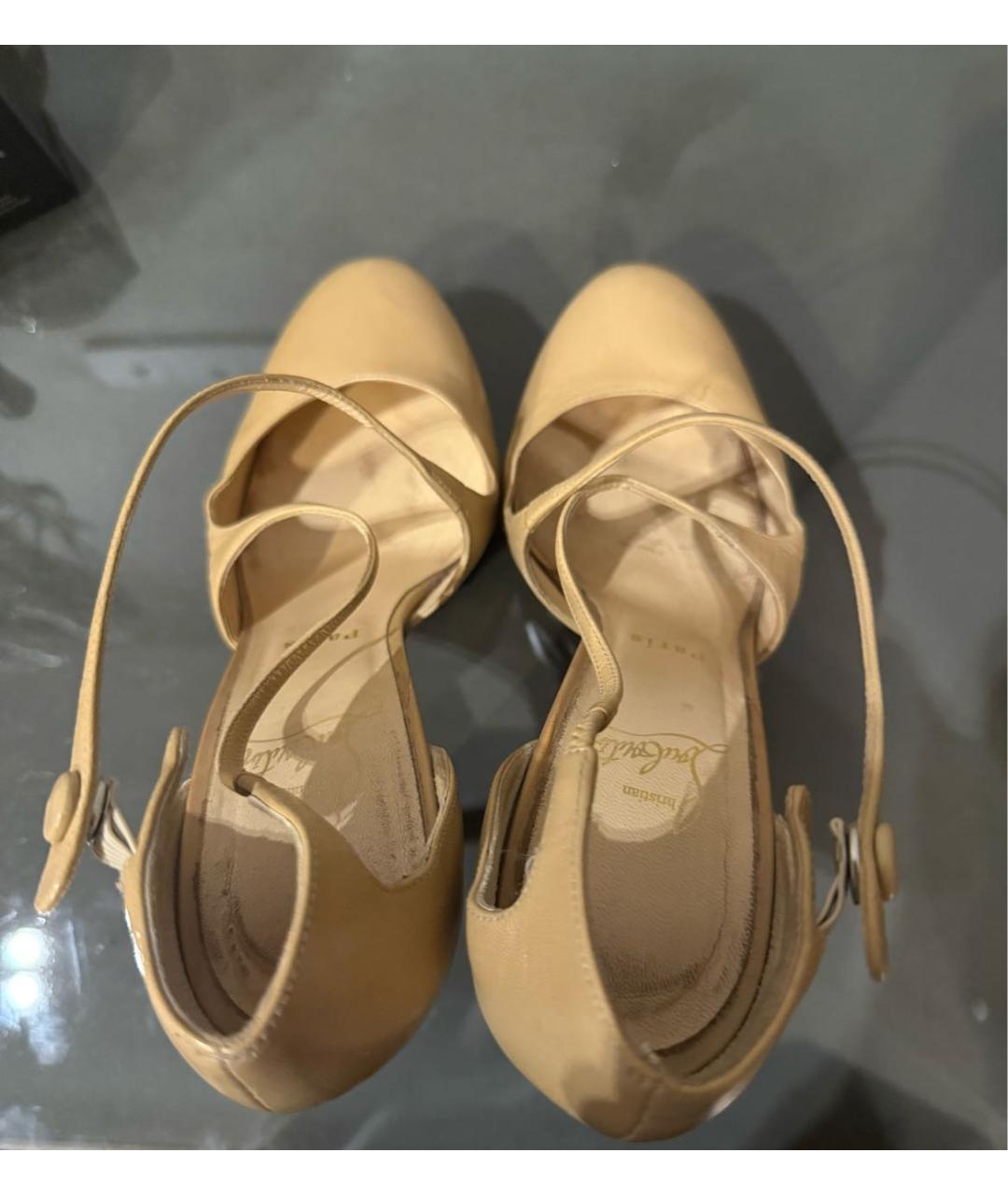 CHRISTIAN LOUBOUTIN Бежевые кожаные туфли, фото 3