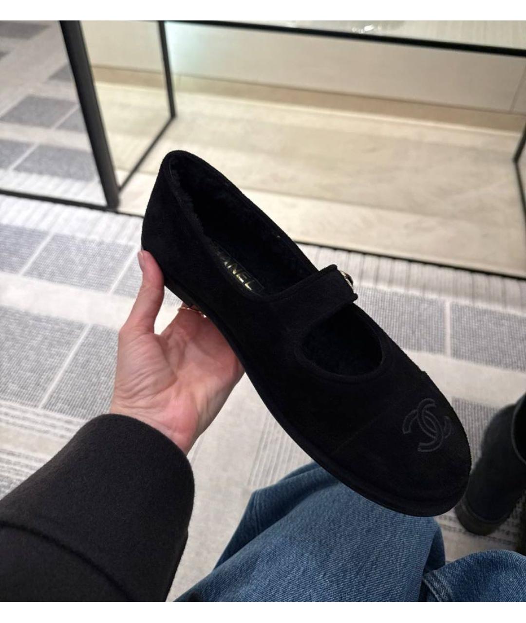 CHANEL Черные замшевые балетки, фото 2