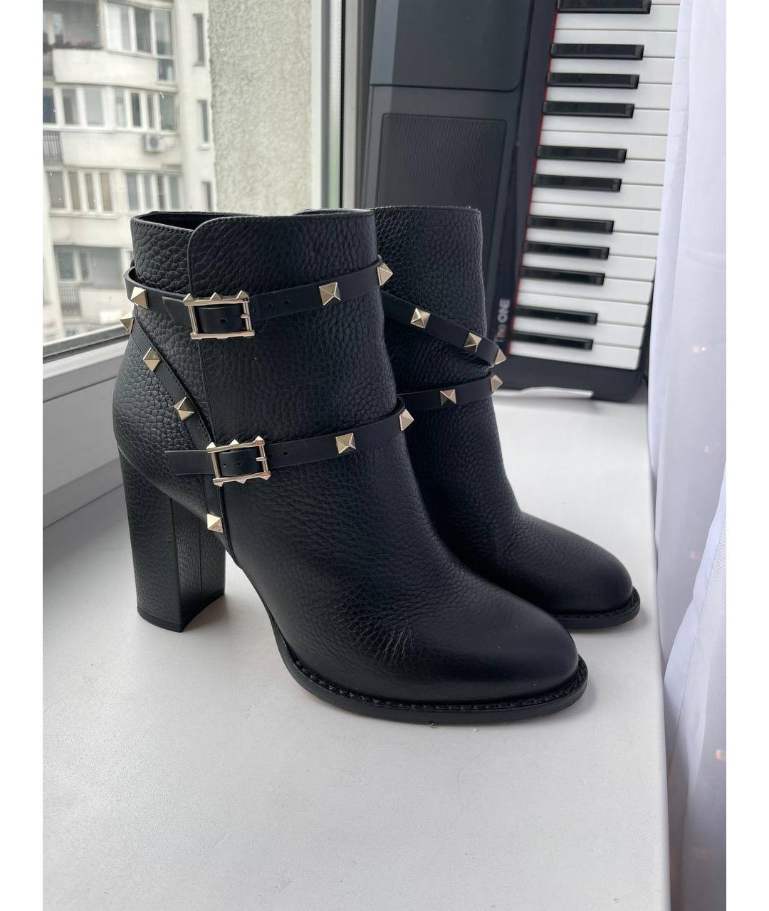 VALENTINO Черные кожаные ботильоны, фото 9
