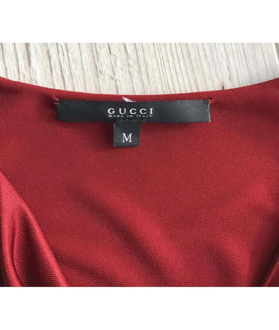 GUCCI Бордовое шелковое коктейльное платье, фото 3