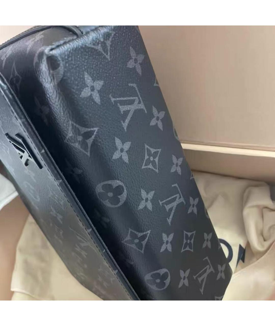 LOUIS VUITTON Черная кожаная сумка на плечо, фото 6