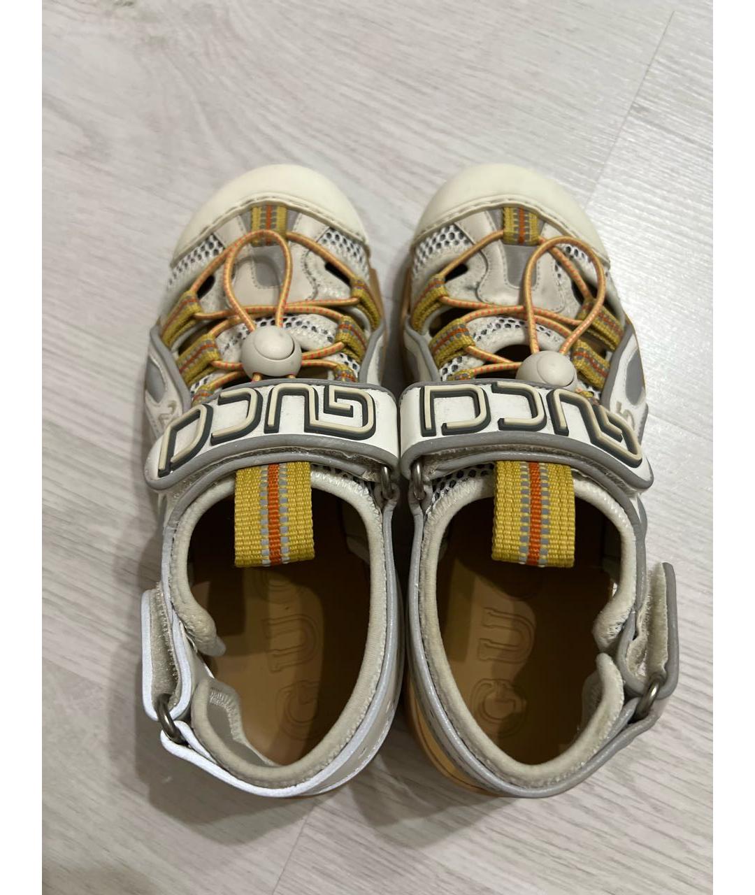 GUCCI Белые сандалии, фото 3