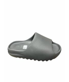 ADIDAS YEEZY Шлепанцы