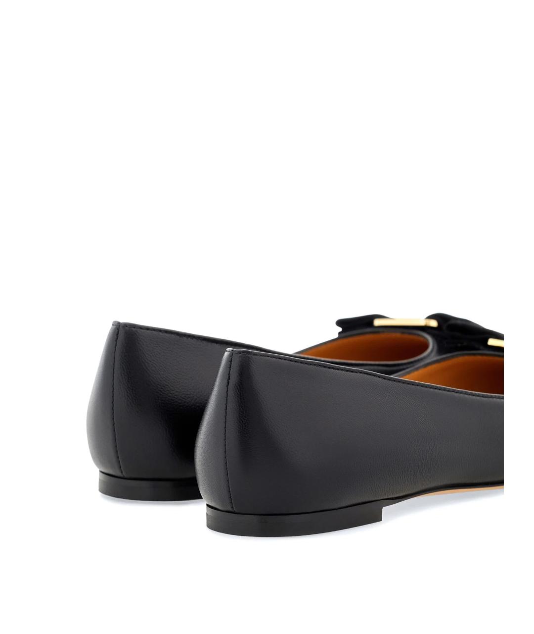 FERRAGAMO Черные кожаные балетки, фото 3