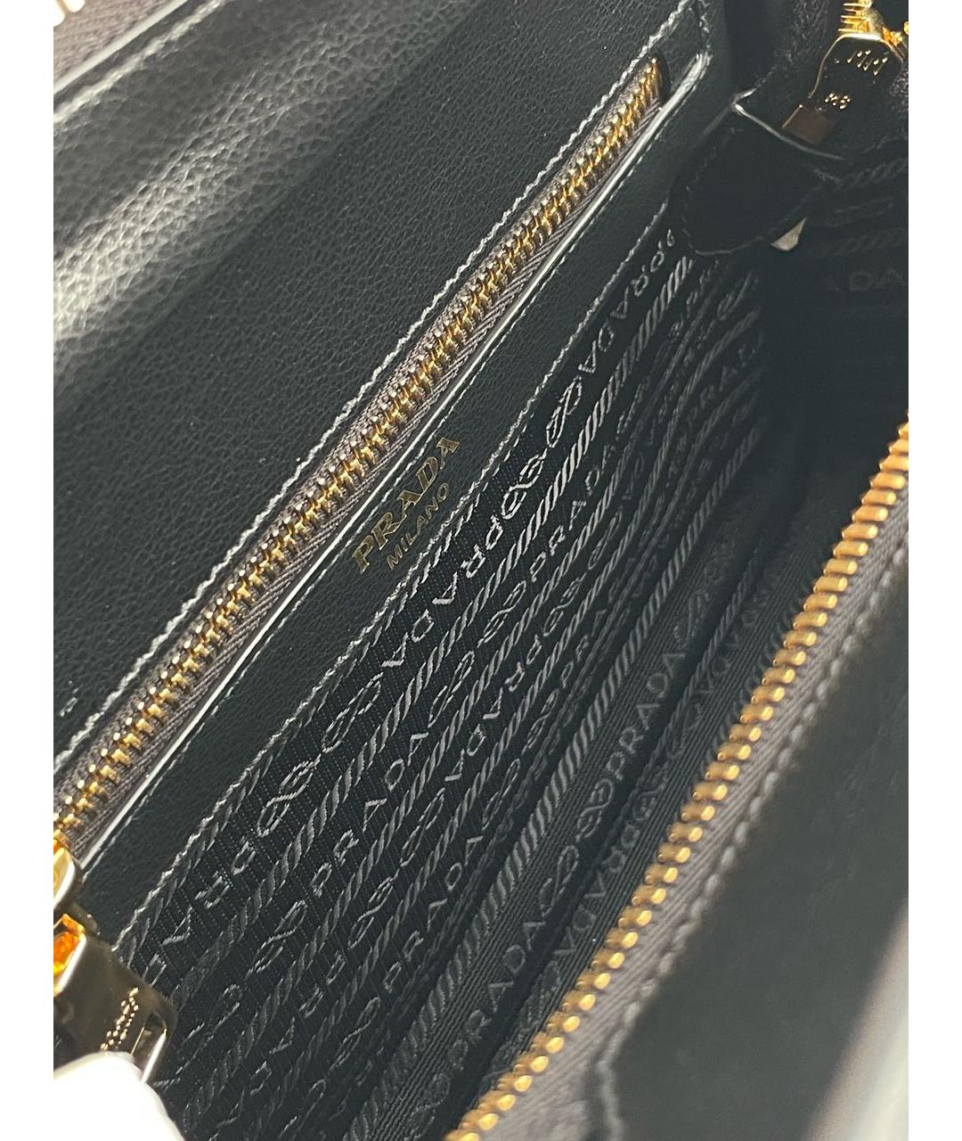 PRADA Черная кожаная сумка с короткими ручками, фото 4