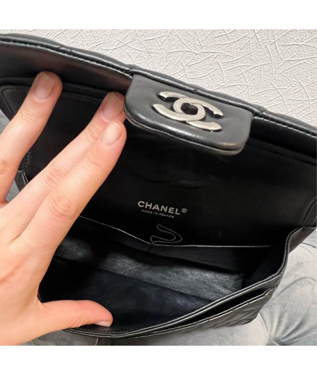 CHANEL Черная кожаная сумка через плечо, фото 4