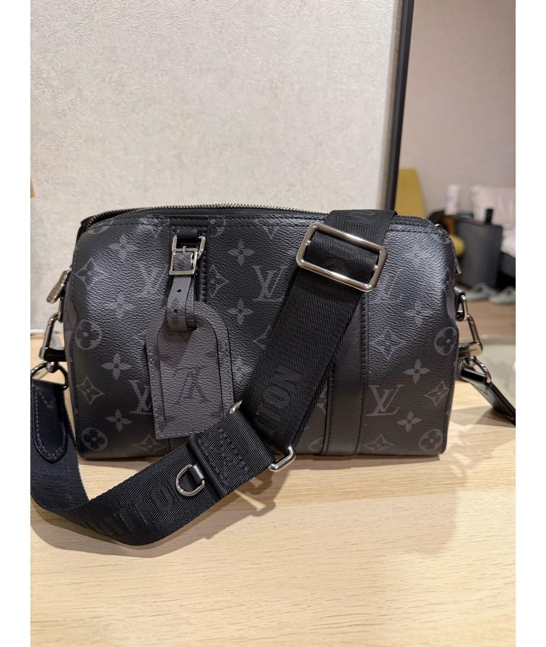 LOUIS VUITTON Серая кожаная сумка на плечо, фото 5