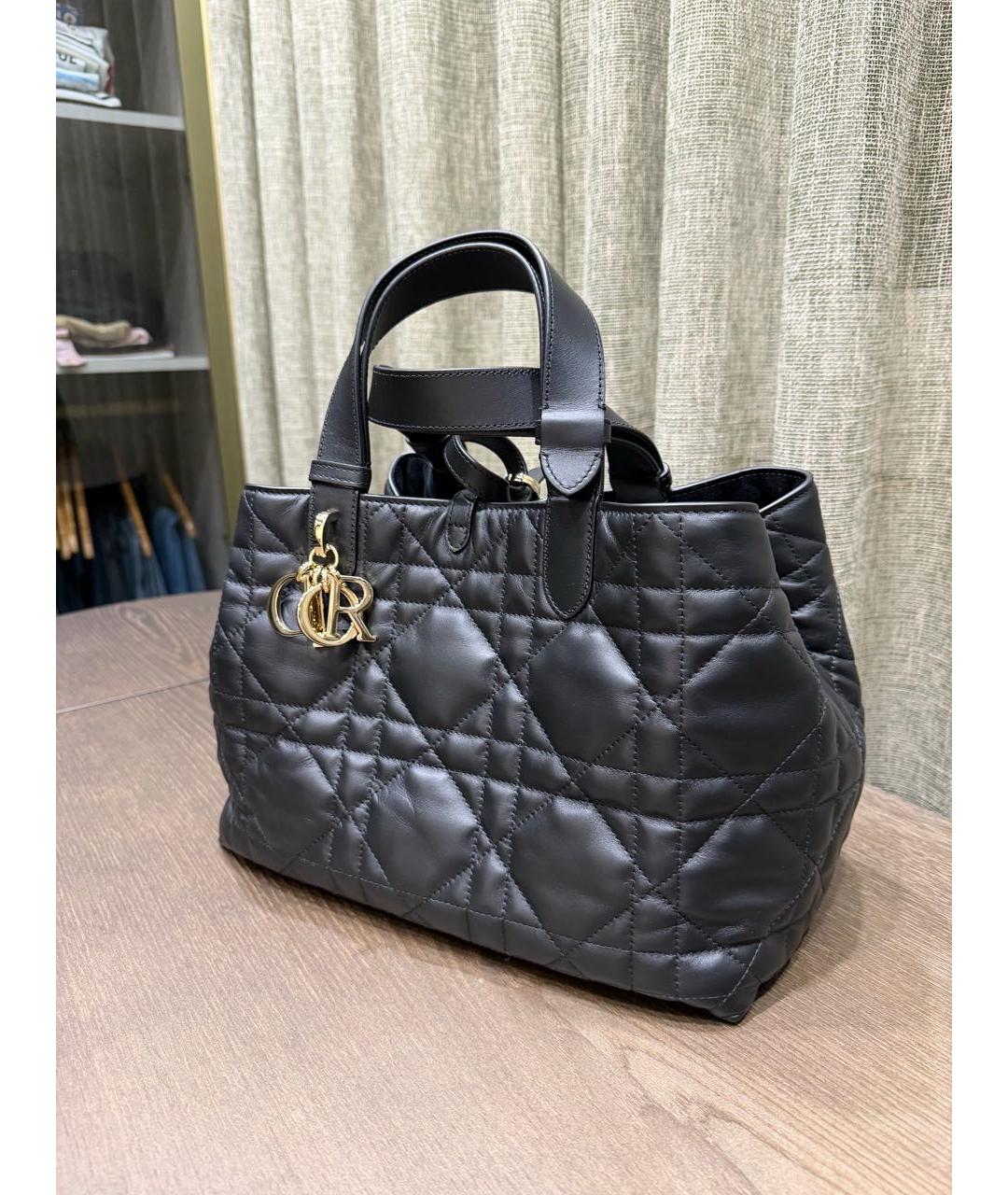 CHRISTIAN DIOR Черная кожаная сумка с короткими ручками, фото 2