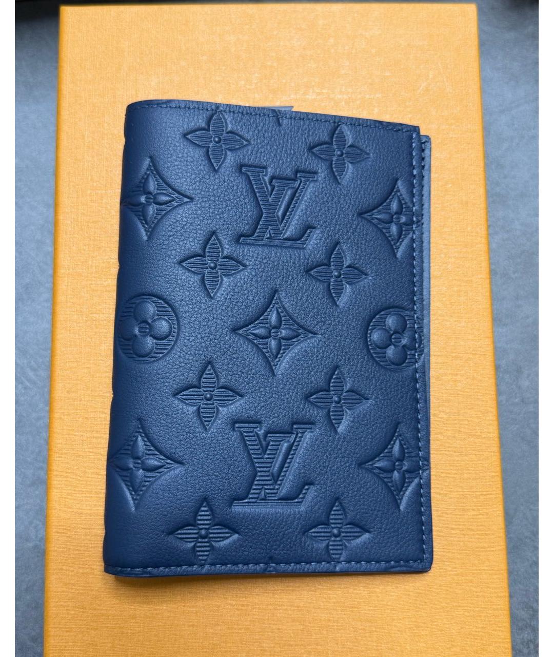 LOUIS VUITTON Темно-синяя кожаная визитница, фото 4