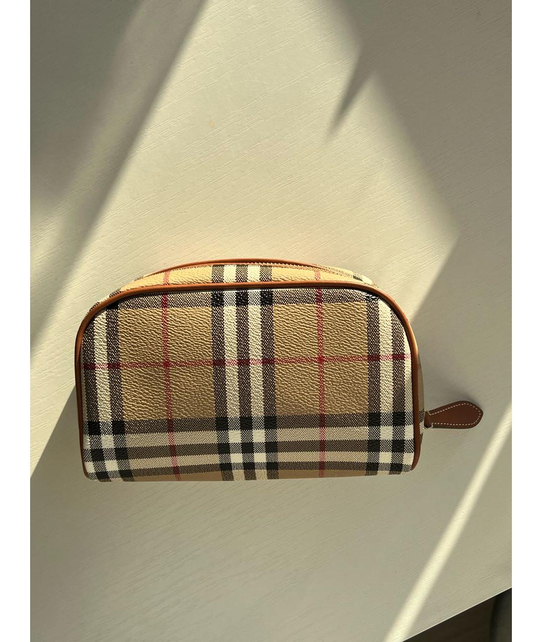 BURBERRY Бежевая косметичка, фото 3