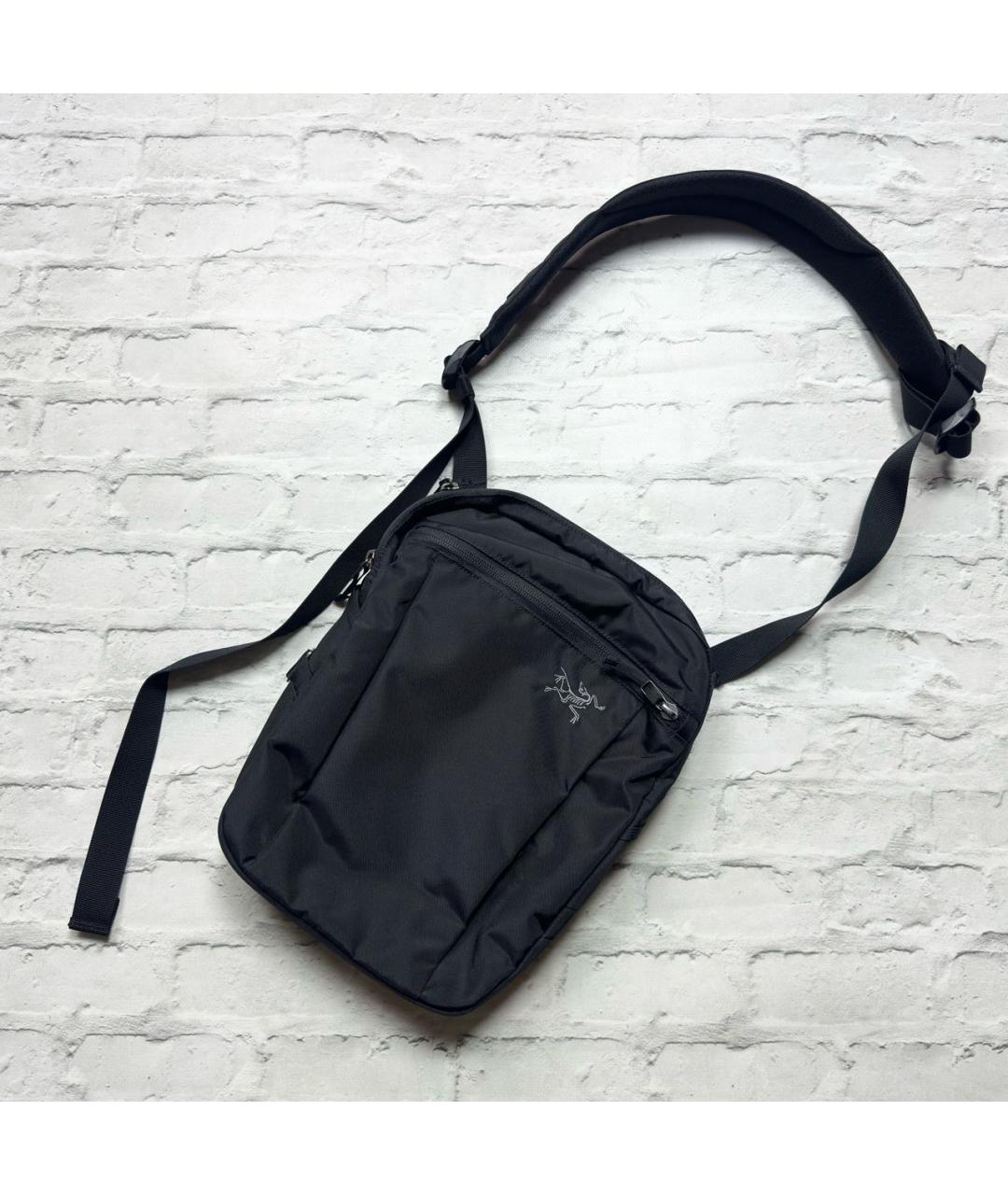ARCTERYX Черная синтетическая барсетка, фото 9