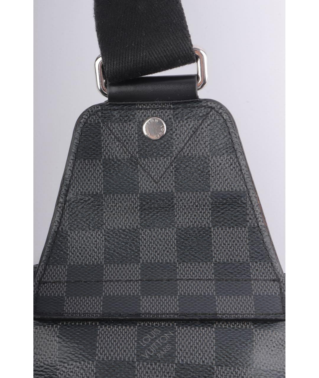 LOUIS VUITTON Черная кожаная сумка на плечо, фото 5