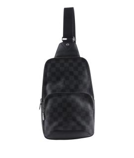 LOUIS VUITTON Сумка на плечо