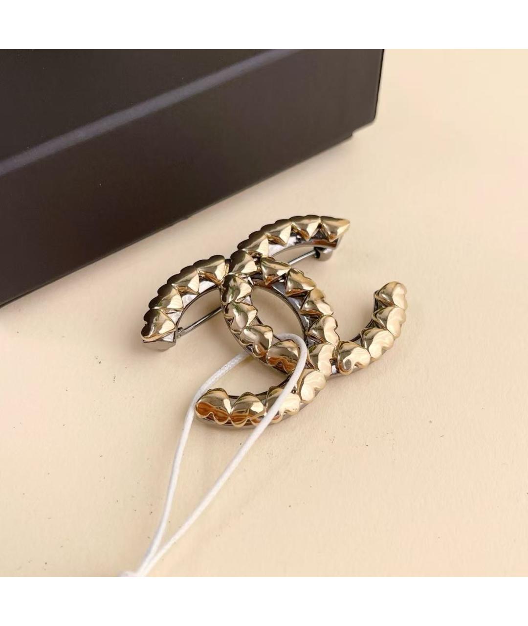 CHANEL Золотая брошь, фото 6