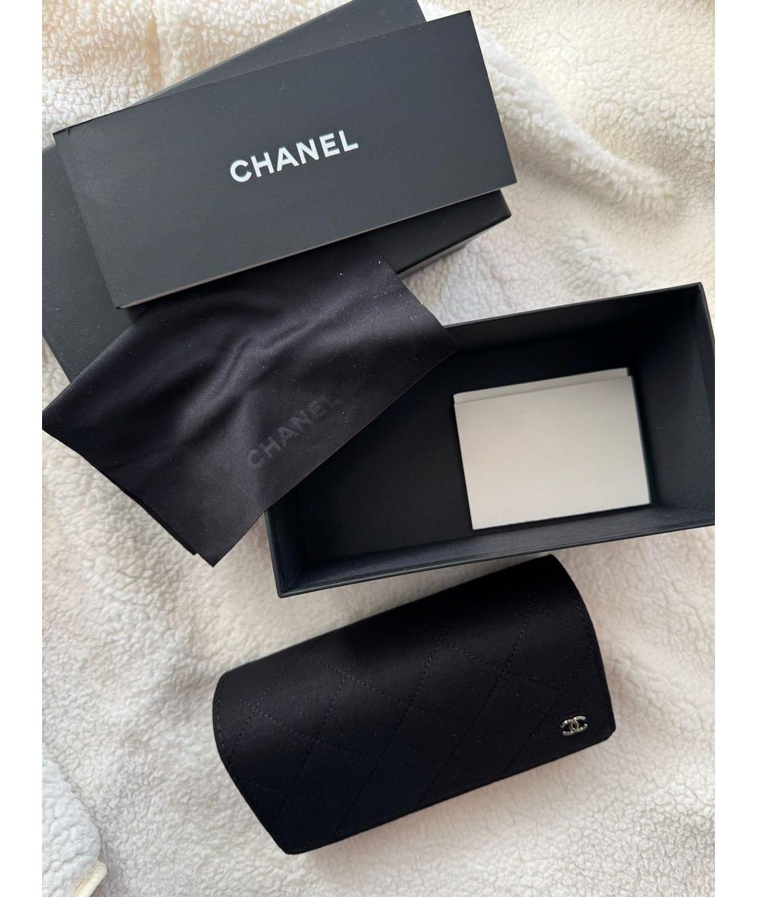CHANEL Черные пластиковые солнцезащитные очки, фото 4
