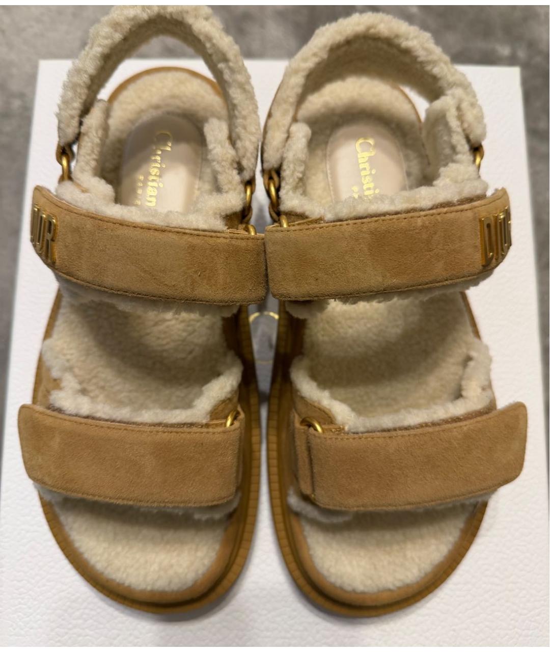CHRISTIAN DIOR Бежевые замшевые сандалии, фото 2