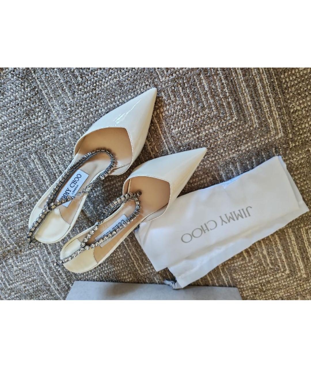 JIMMY CHOO Белые туфли из лакированной кожи, фото 3