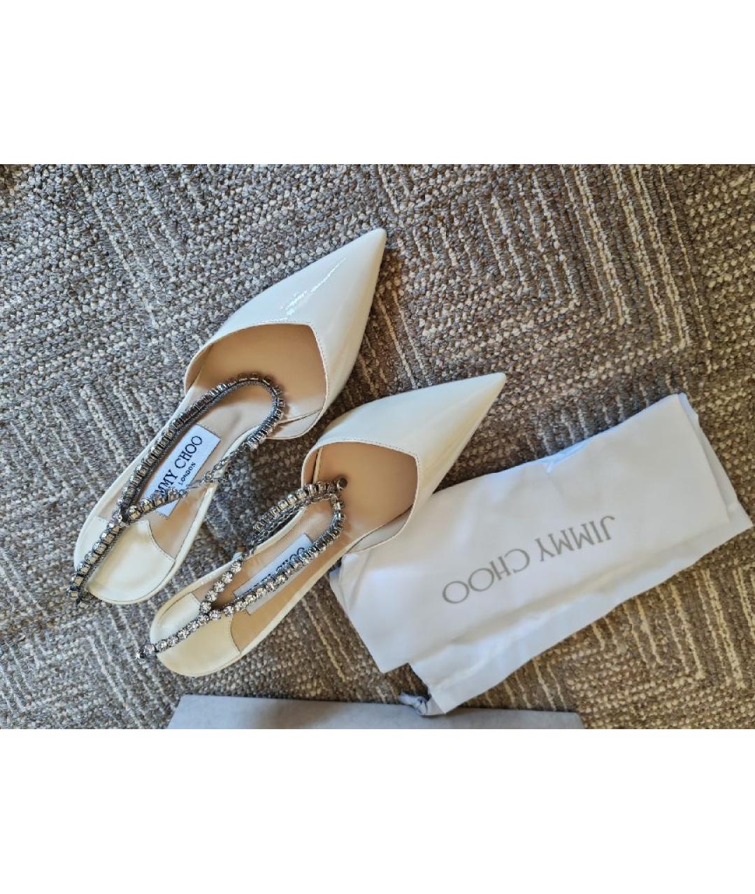 JIMMY CHOO Белые туфли из лакированной кожи, фото 5