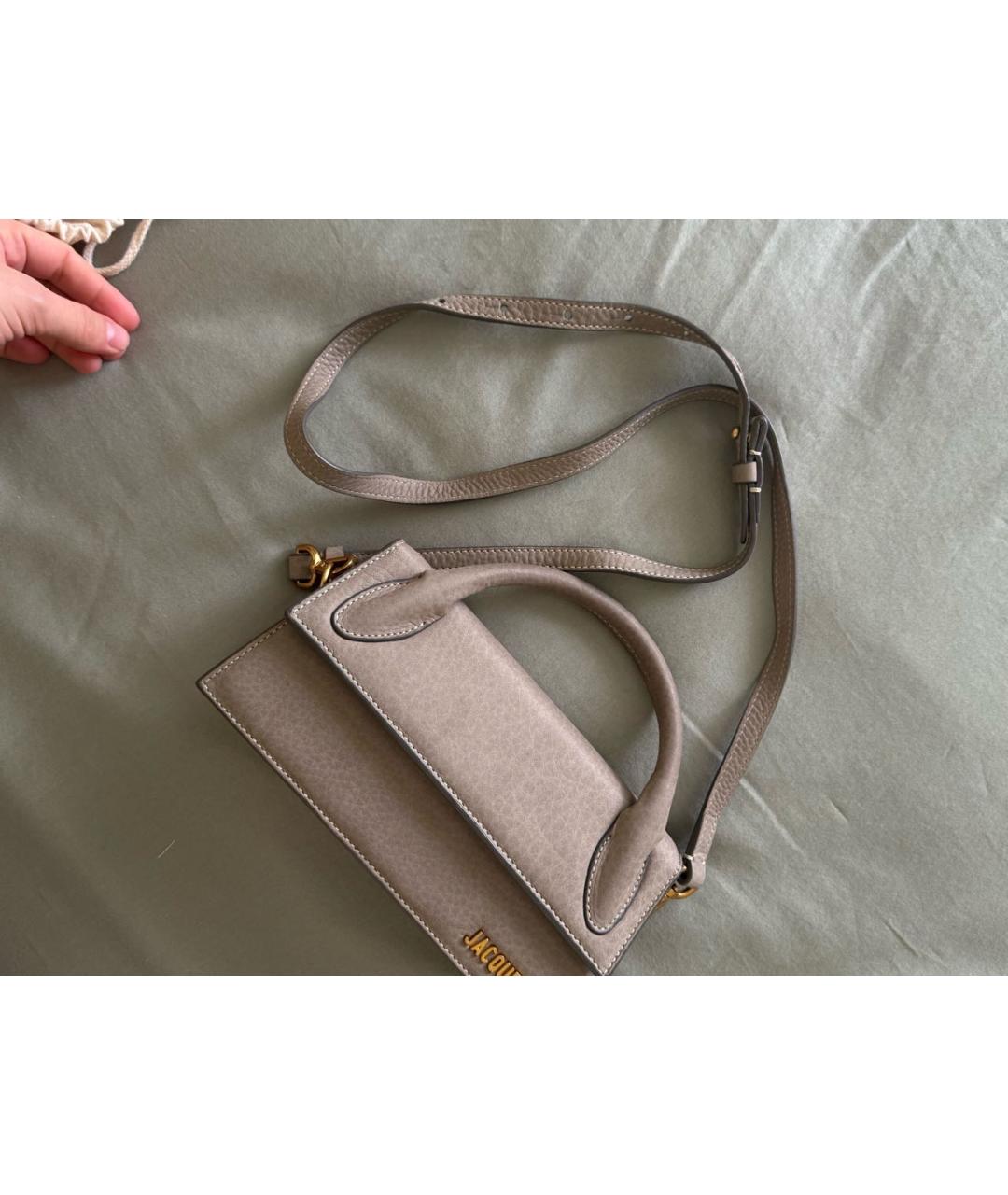 JACQUEMUS Бежевая кожаная сумка с короткими ручками, фото 3