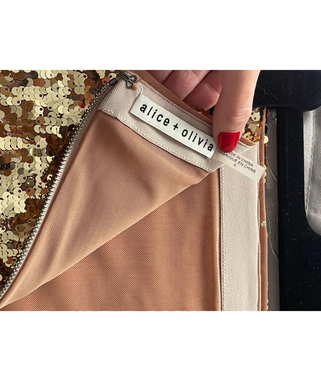 ALICE+OLIVIA Золотая полиэстеровая юбка миди, фото 3