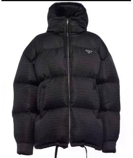 PRADA Пуховик