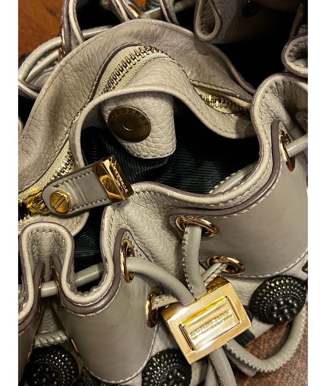 BURBERRY Серая кожаная сумка с короткими ручками, фото 5
