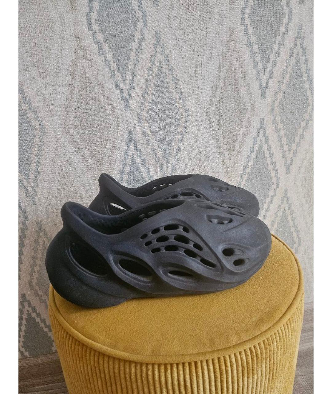 ADIDAS YEEZY Черные шлепанцы, фото 3